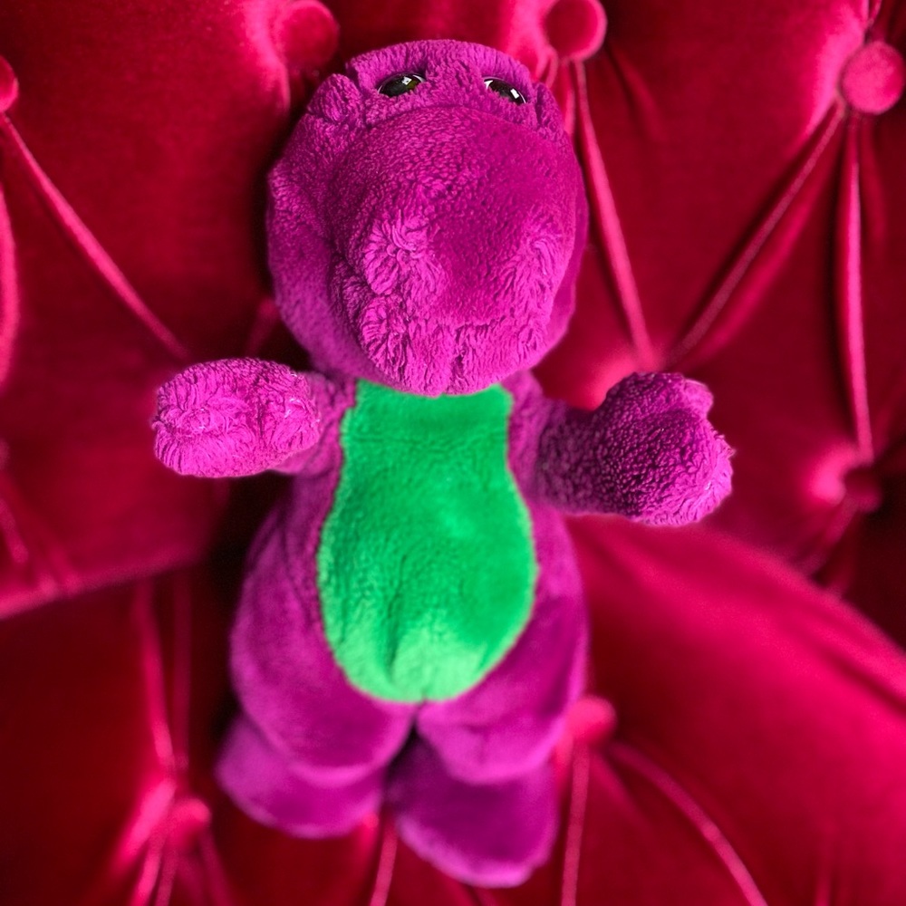 💚💜Vintage 1992 Barney plush toy💜💚